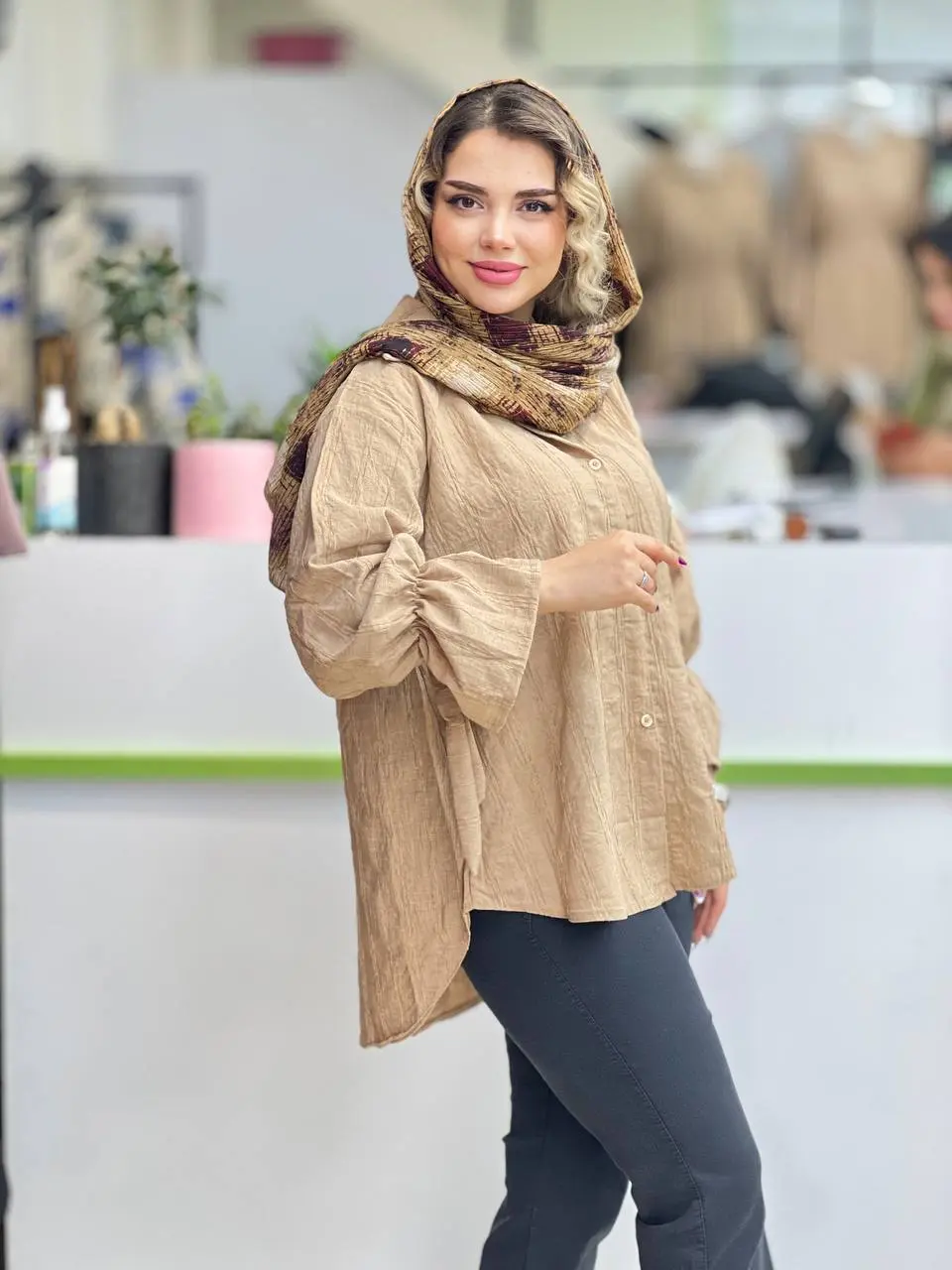 مانتو آترین